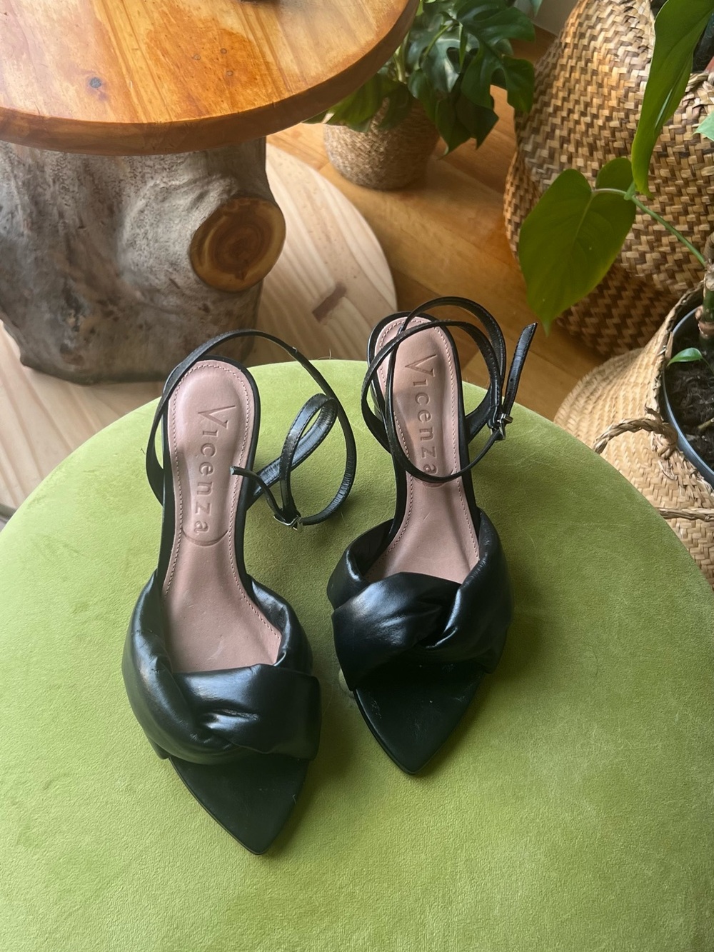 Black Knotted Puffy Strap Heeled Sandals with Sculpted Heel Size 7